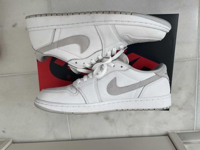 Nike Air Jordan 1 Low OG "Neutral Grey"