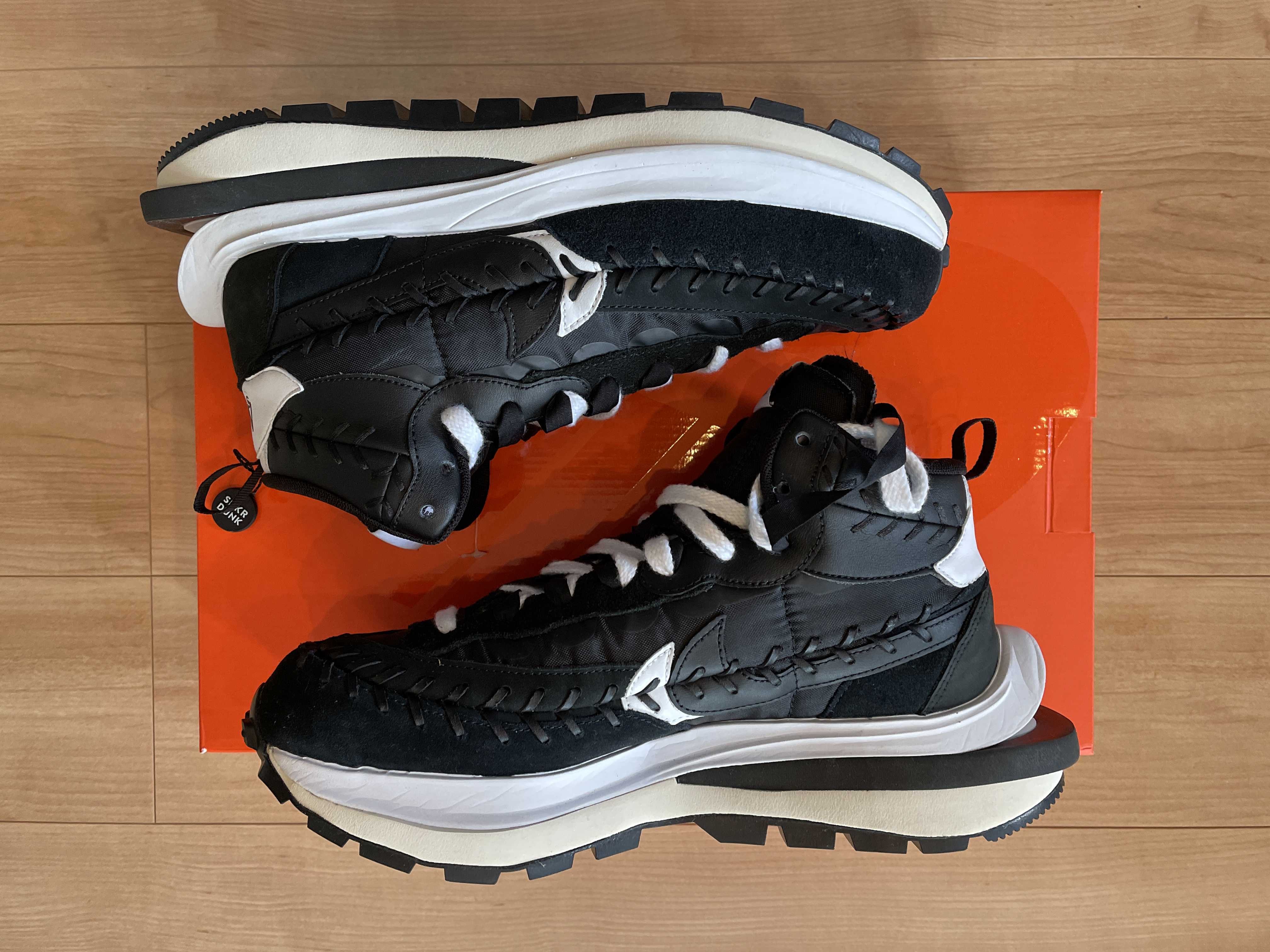 Jean-Paul Gaultier × sacai × Nike Vapor Waffle "Black/Black-White"