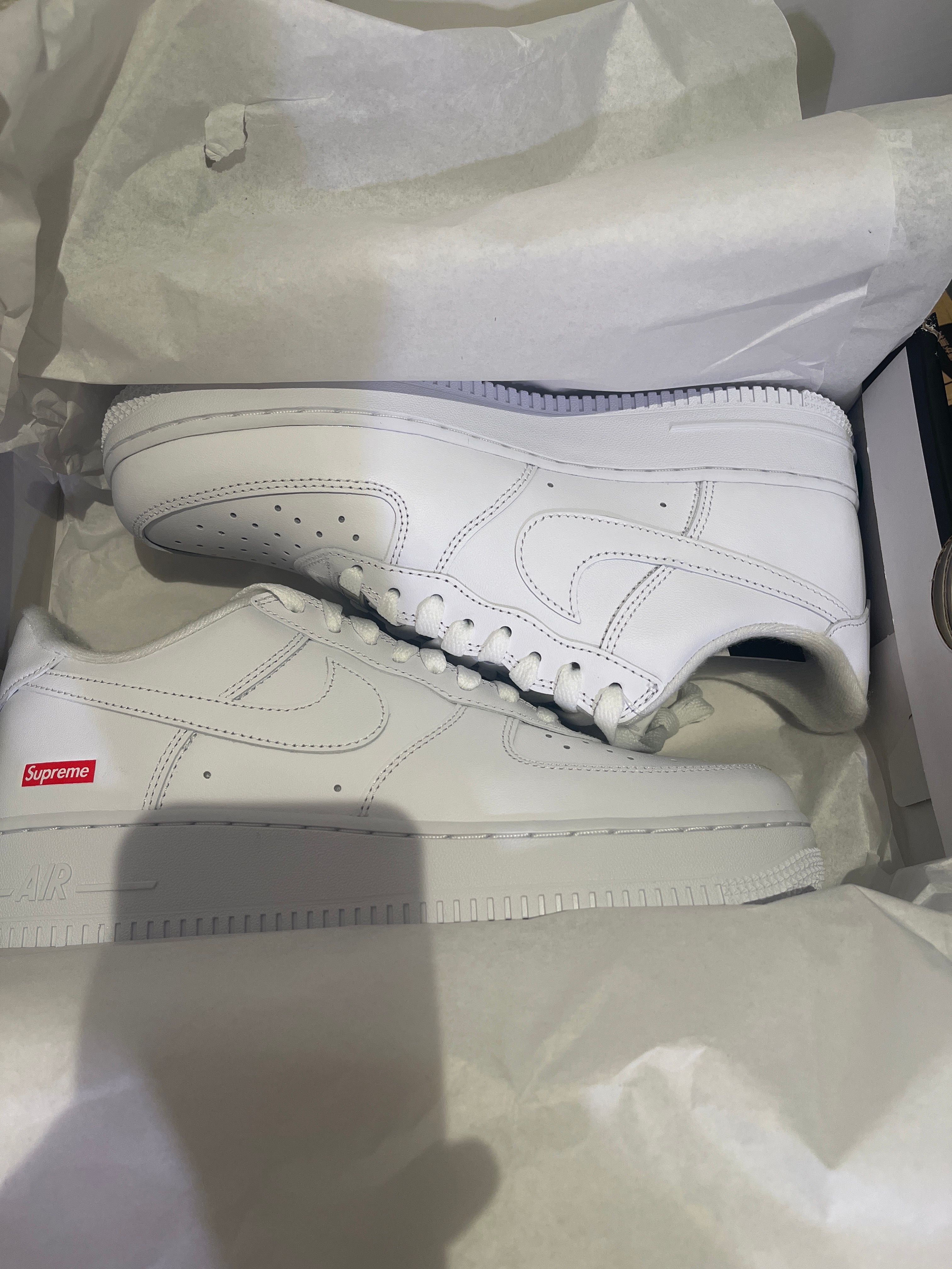Supreme × Nike Air Force 1 Low "White"