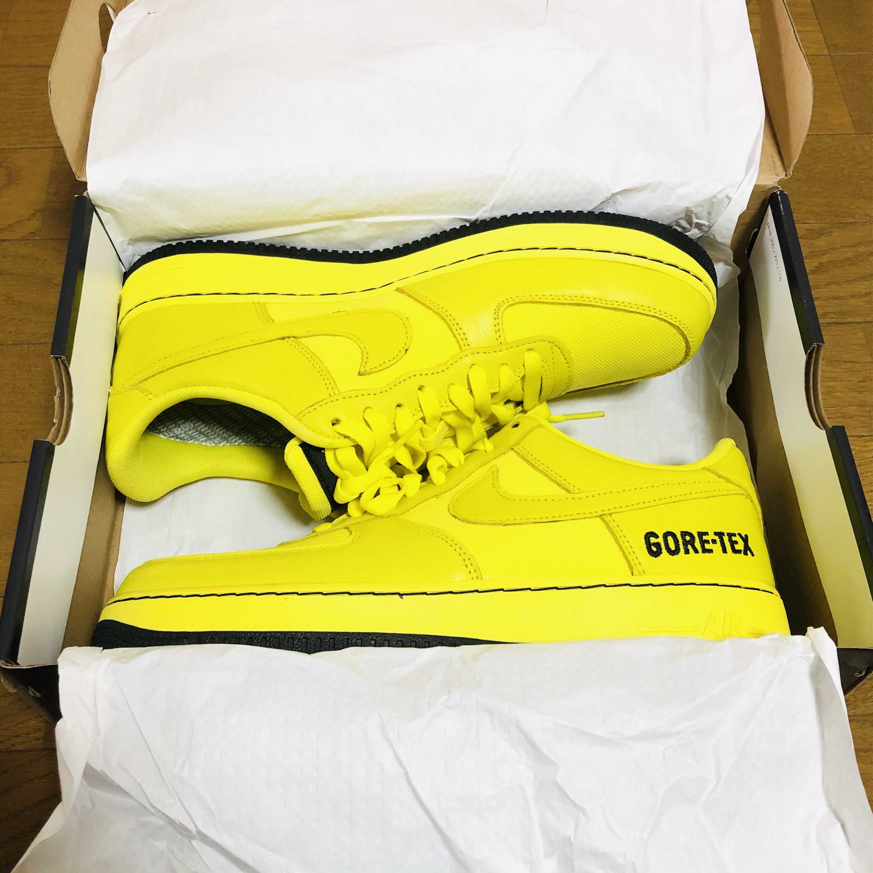 Nike Air Force 1 Low Gore-Tex "Dynamic Yellow"