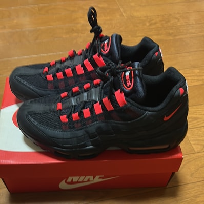Nike Air Max 95 "Black Laser Crimson"