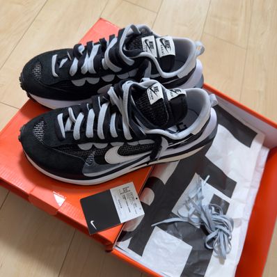 sacai × Nike Vapor Waffle "Black and White"