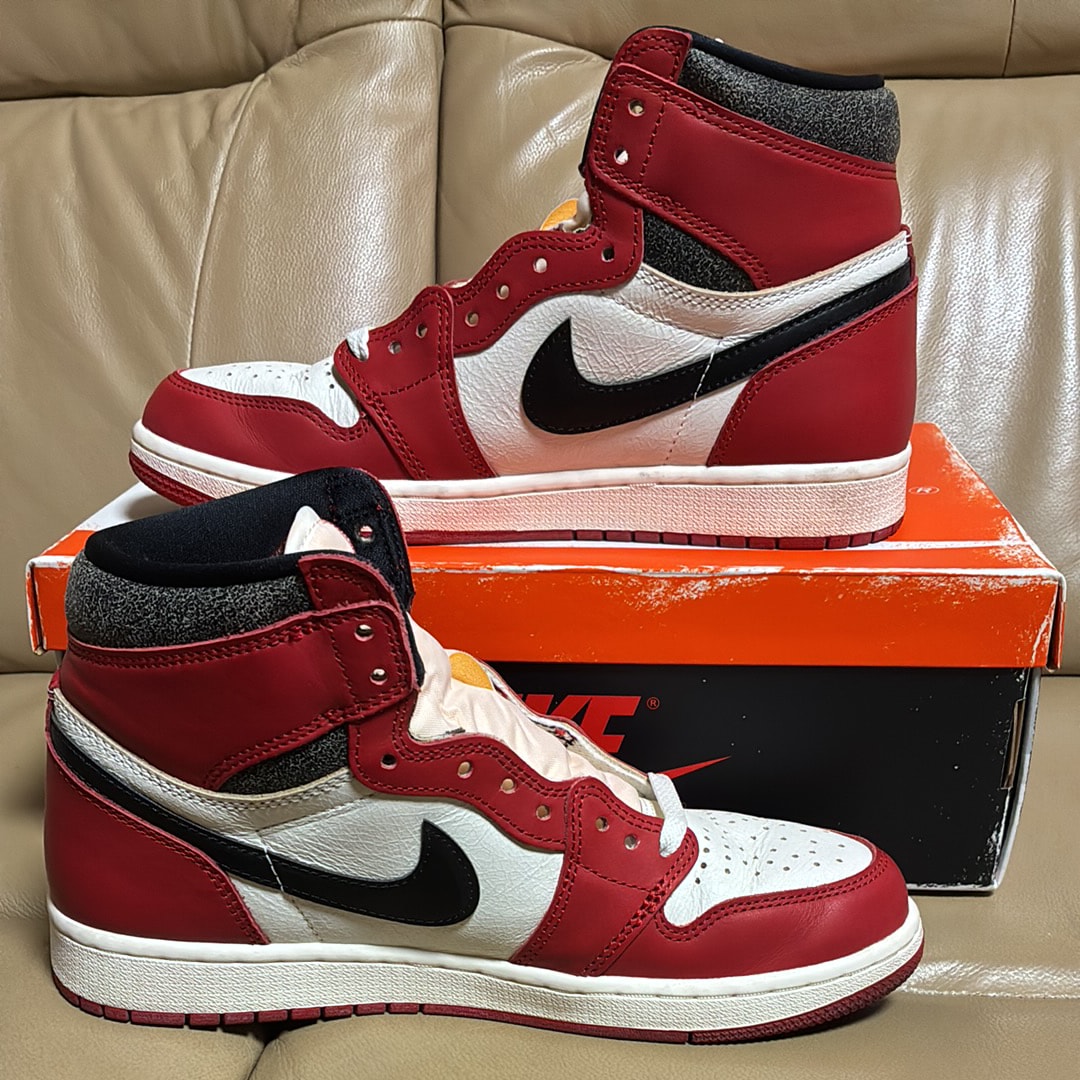 Nike Air Jordan 1 High OG "Lost & Found/Chicago"