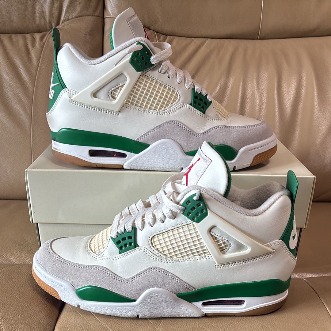 Nike SB × Air Jordan 4 Retro SP "Pine Green"