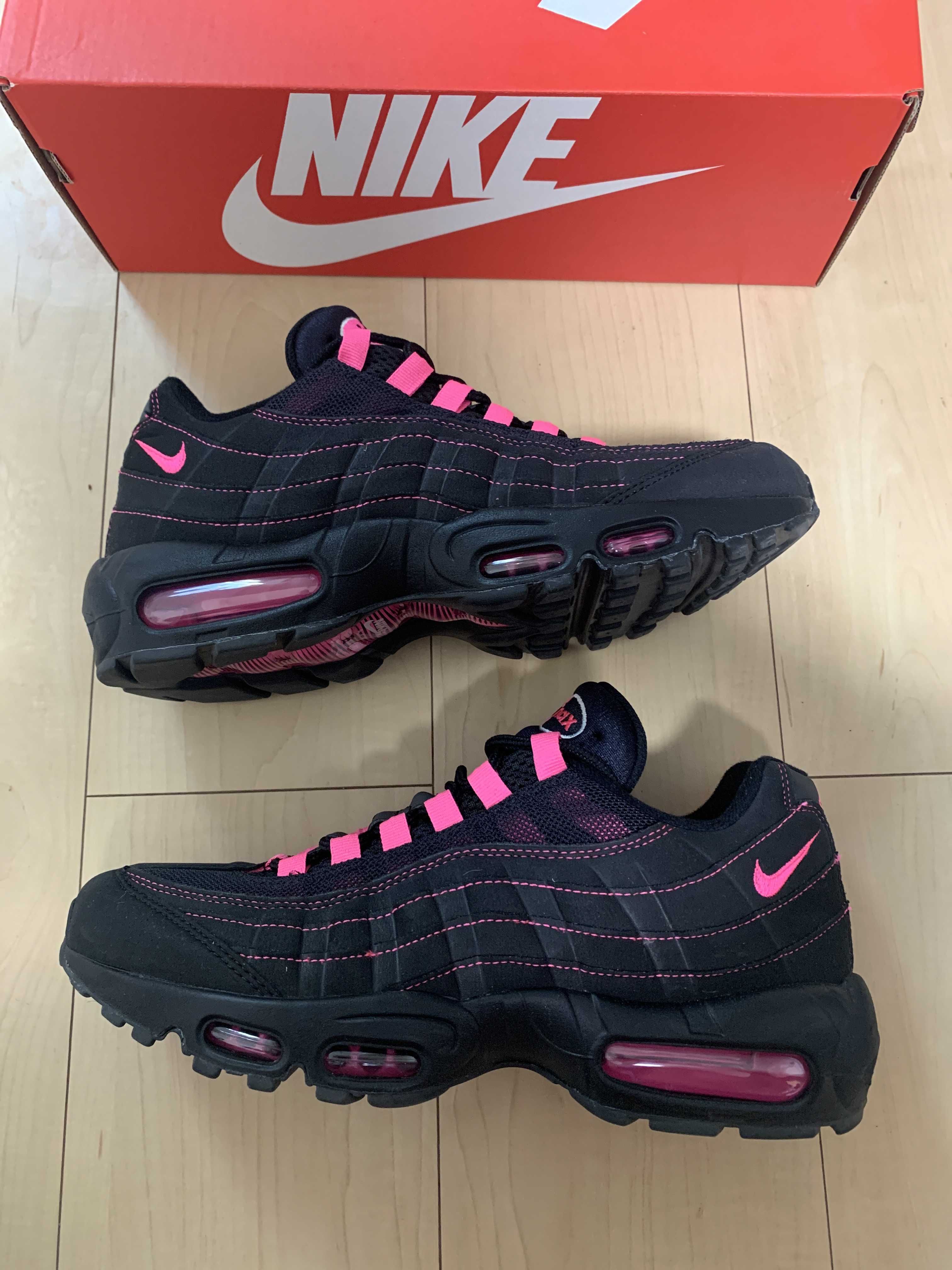 Nike Air Max 95 "Black/Pink"