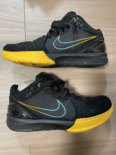 NIKE ZOOM KOBE 4 PROTRO "BLACK SNAKE TEXTURE"