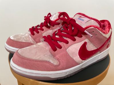 Strangelove × Nike SB Dunk Low "Valentine’s Day"