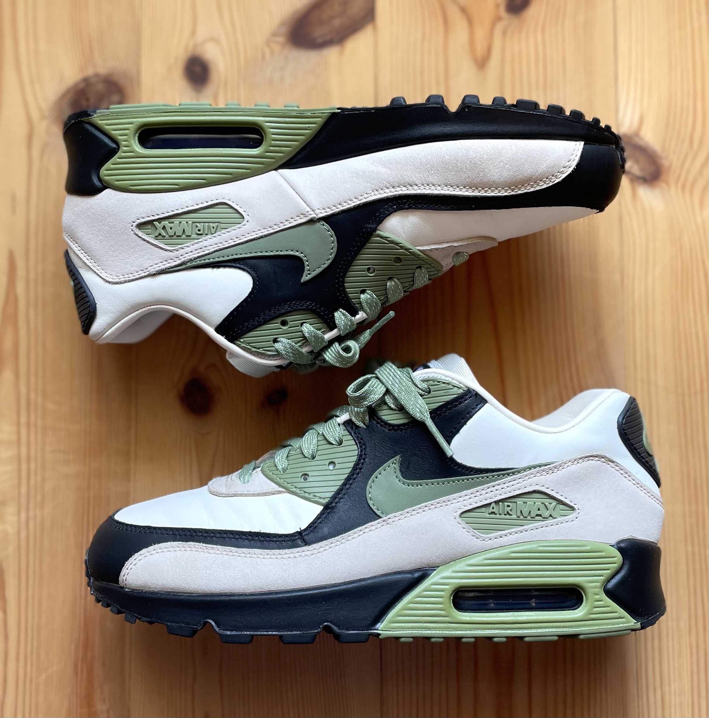 NIKE AIR MAX 90 LAHAR ESCAPE LIGHT CREAM