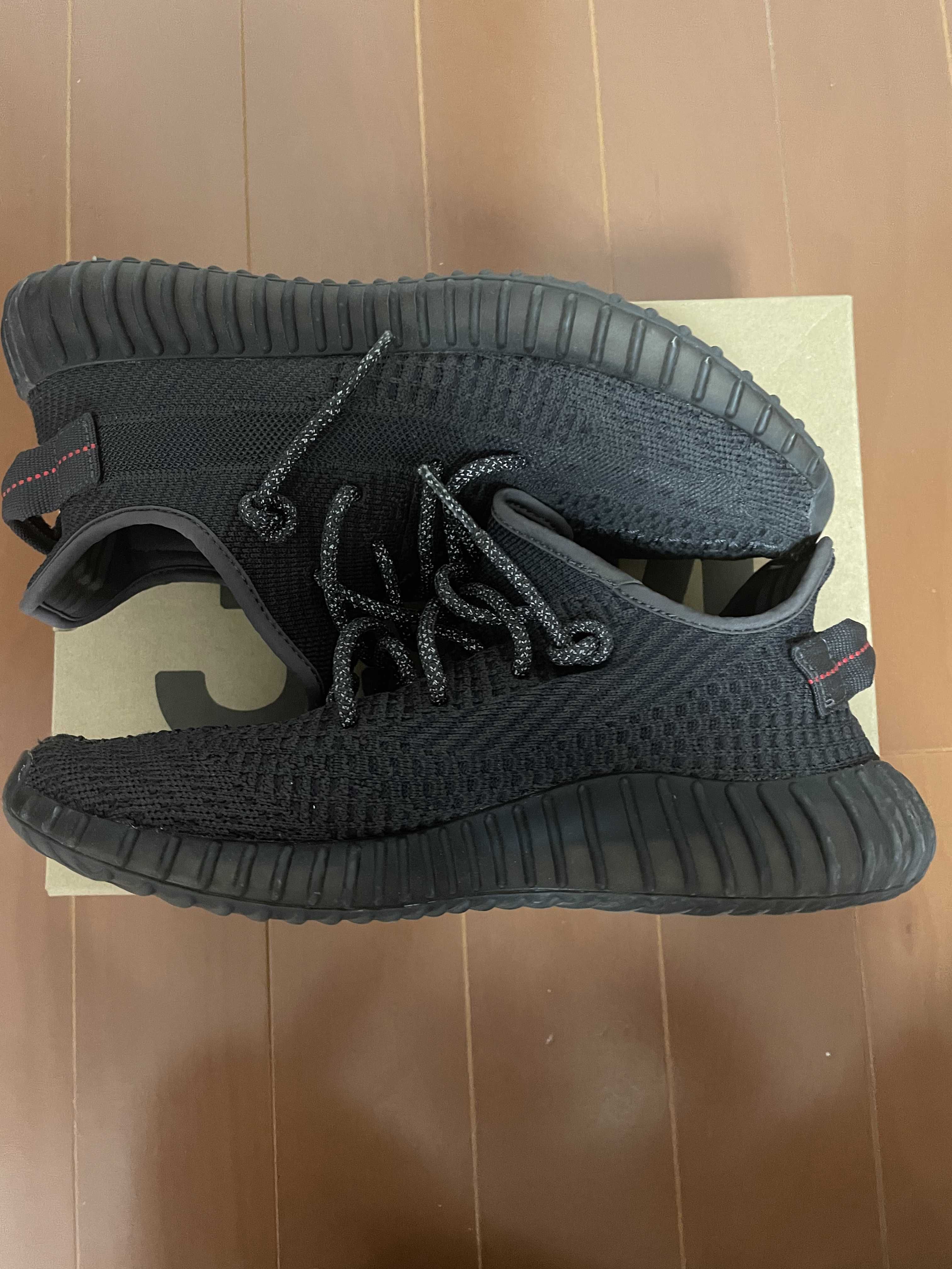 adidas YEEZY Boost 350 V2 "Black"