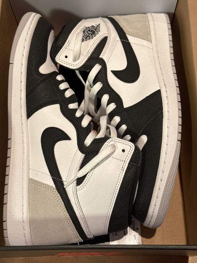 Nike Air Jordan 1 High OG "Bleached Coral"