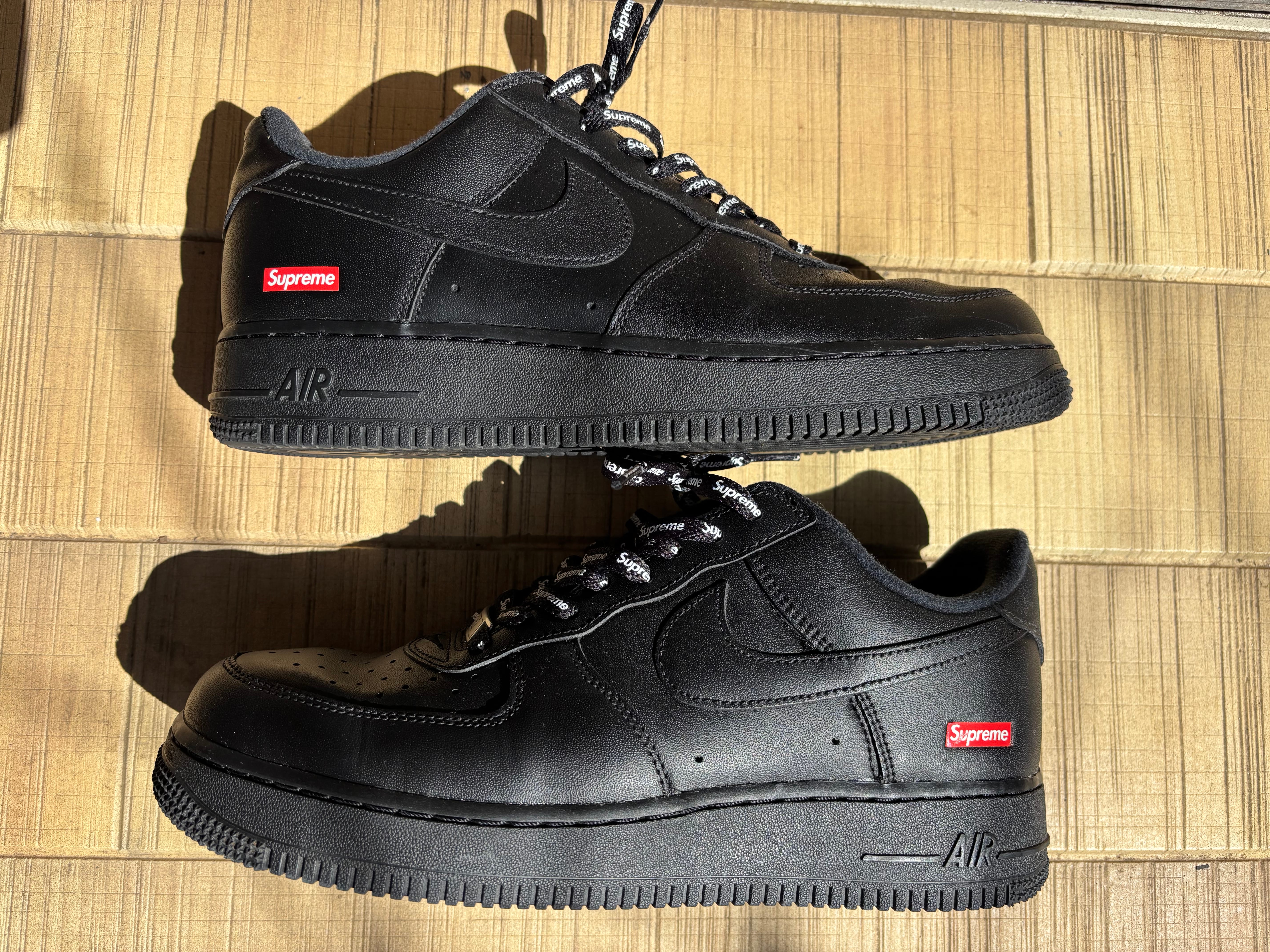 Supreme × Nike Air Force 1 Low "Black"