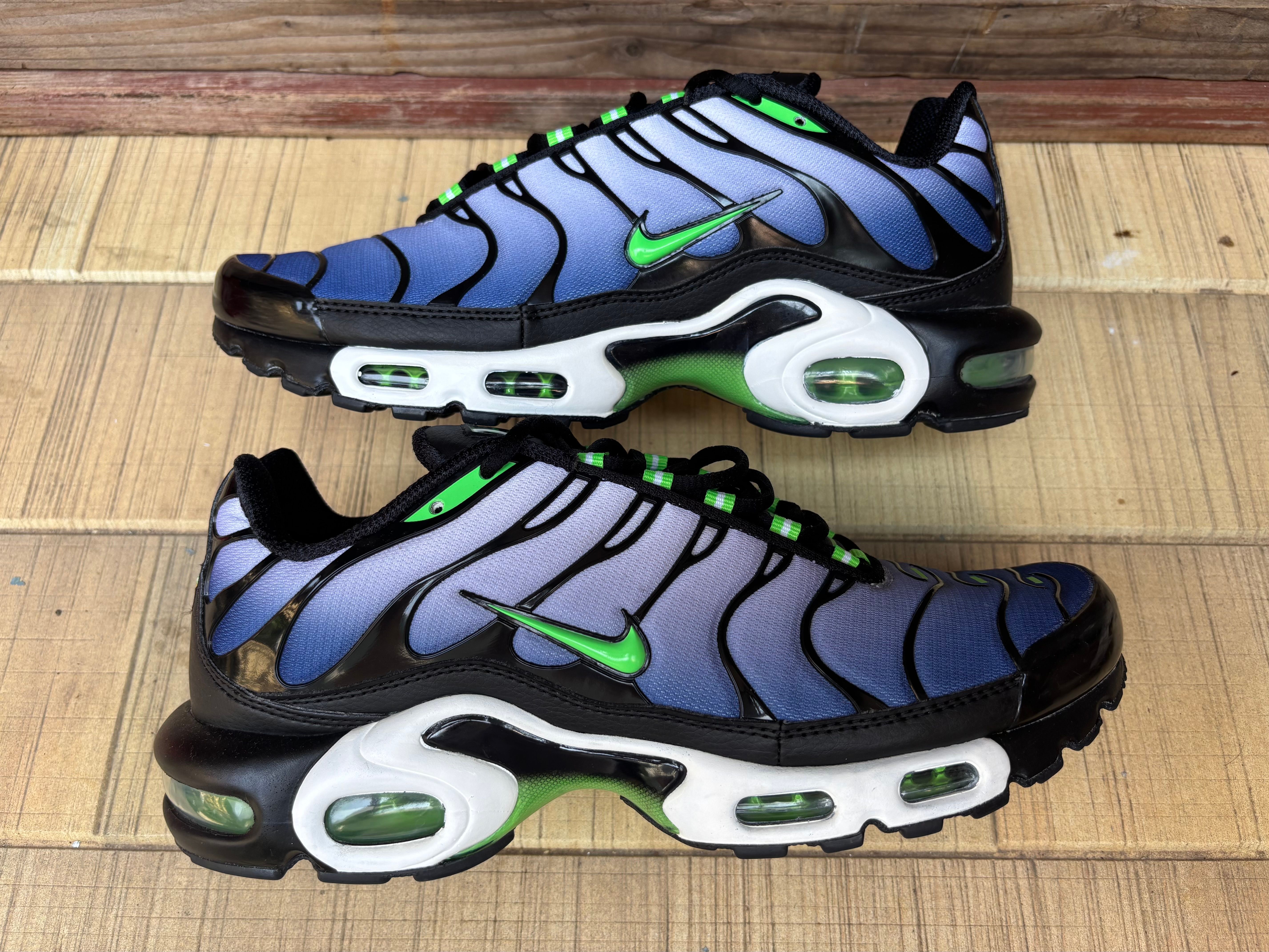 Nike Air Max Plus "Black Scream Green"