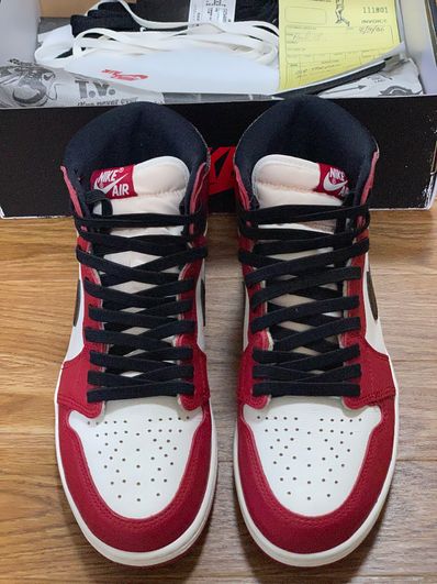 Nike Air Jordan 1 High OG "Lost & Found/Chicago"