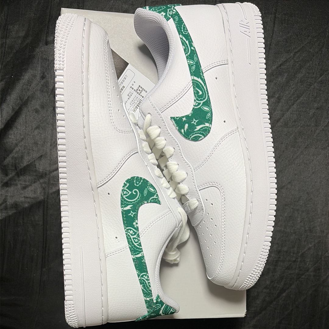 Nike Women's Air Force 1 Low '07 Essential "Green Paisley"