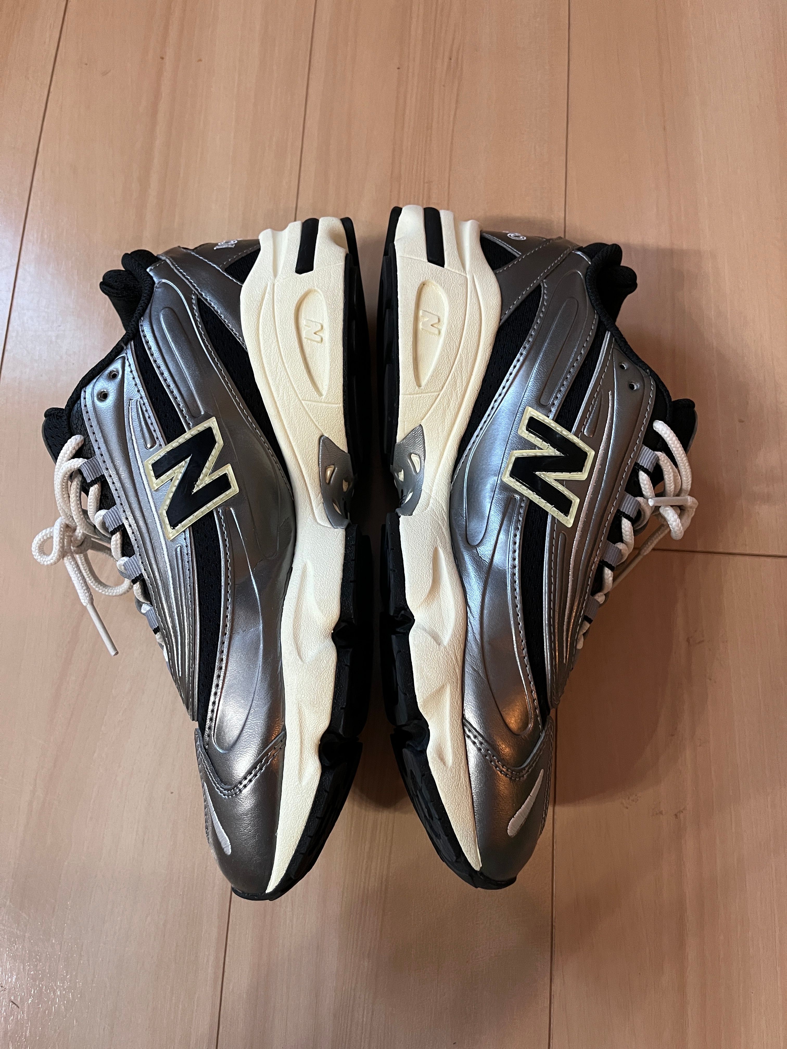 New Balance 1000 "Silver Metallic"