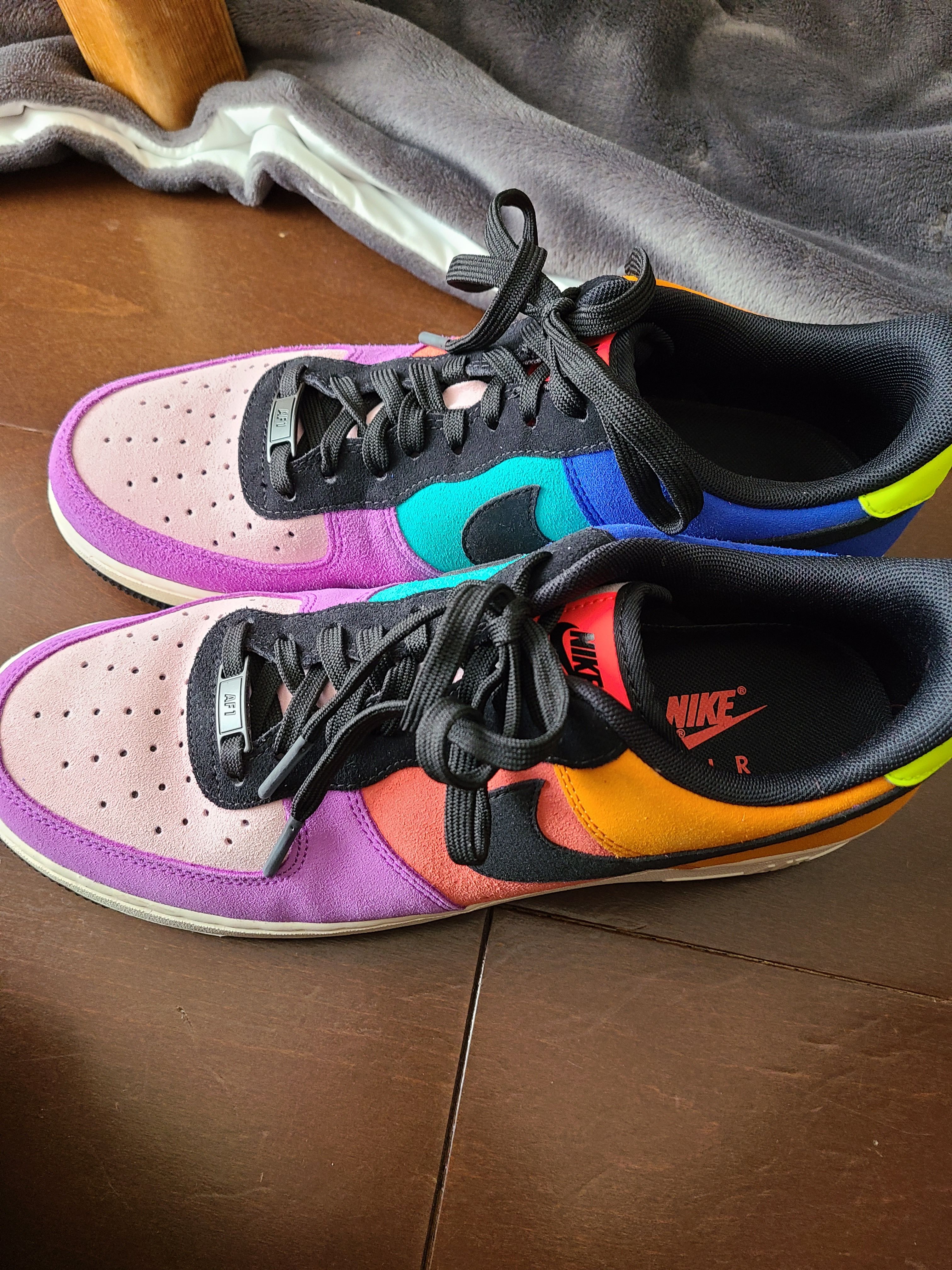 Nike Air Force 1 Low '07 LV8 "Pop The Street Collection"