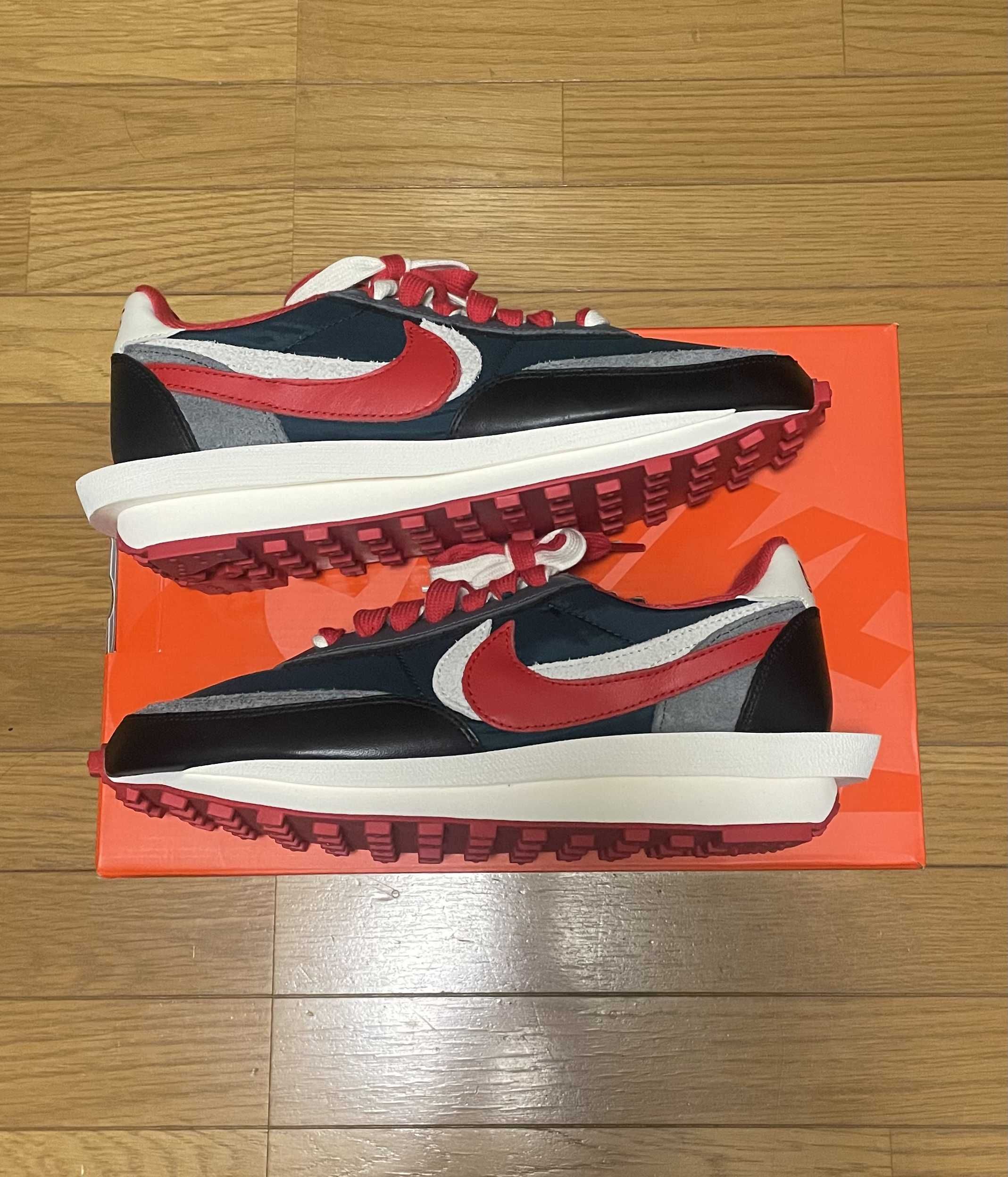 UNDERCOVER × sacai × Nike LD Waffle "Midnight Spruce/Pale Ivory-Dark Grey-University Red"