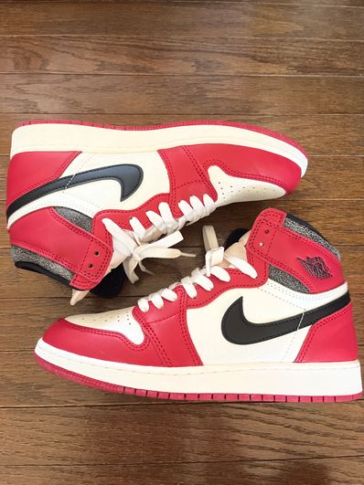 Nike GS Air Jordan 1 High OG "Lost & Found/Chicago"