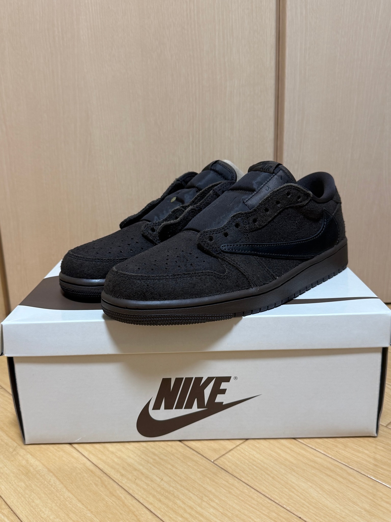 Travis Scott × Nike Air Jordan 1 Low OG SP "Velvet Brown and Dark Mocha"
