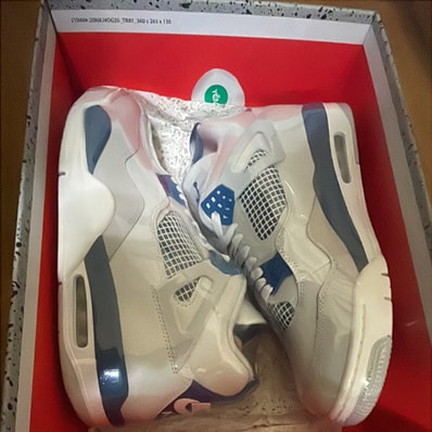 Nike Air Jordan 4 Retro "Industrial Blue"