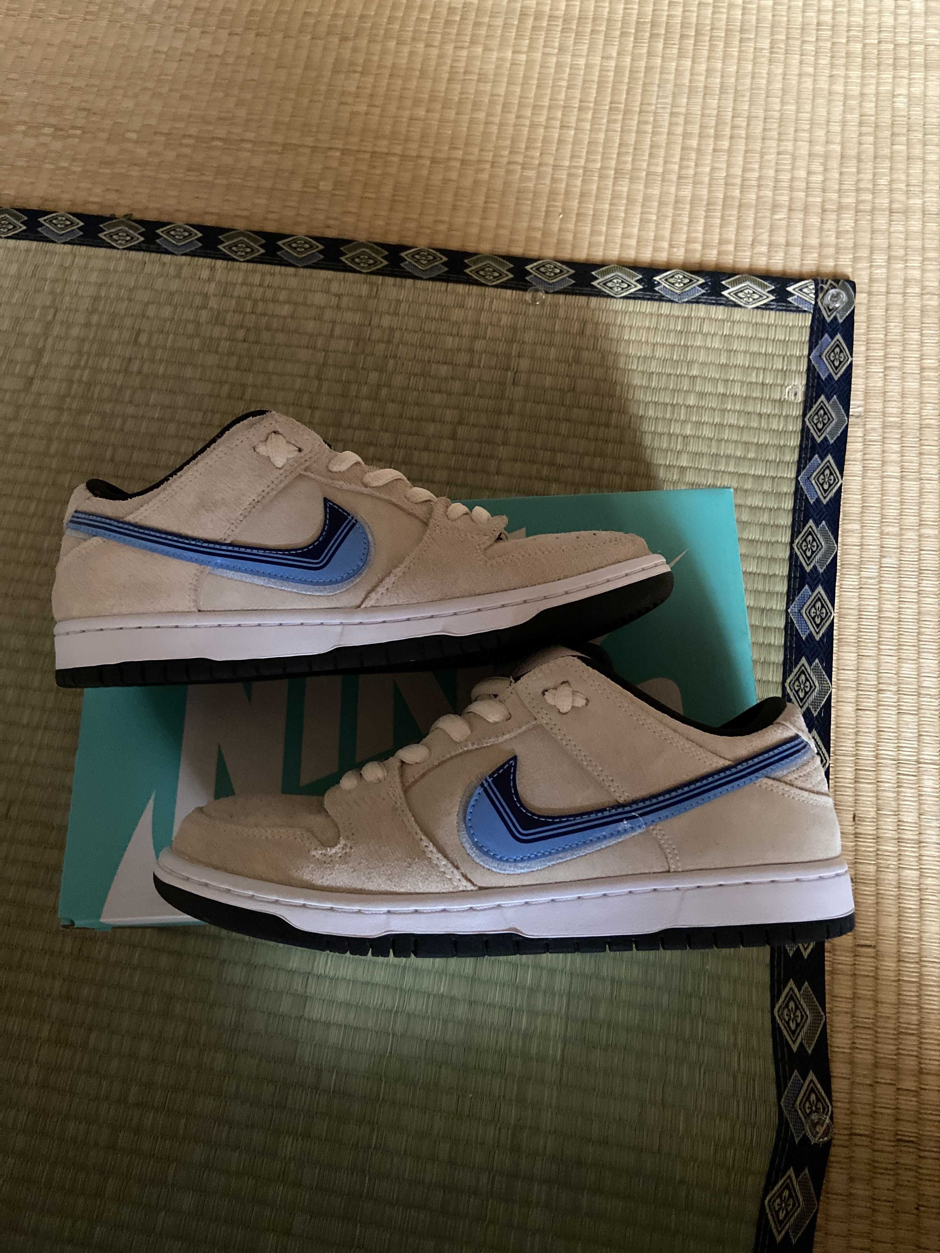 Nike SB Dunk Low "Light Cream" 