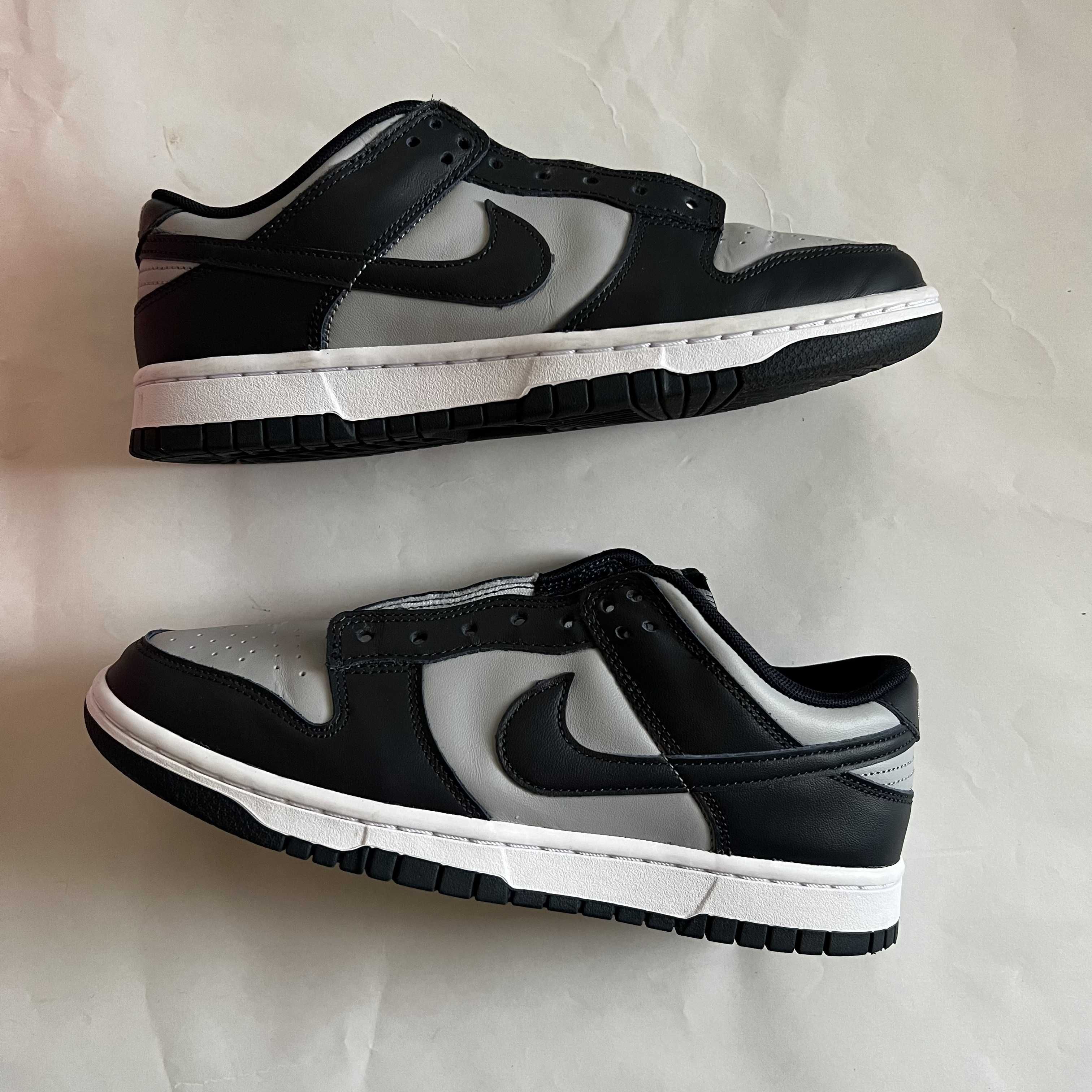 Nike Dunk Low "Championship Grey"