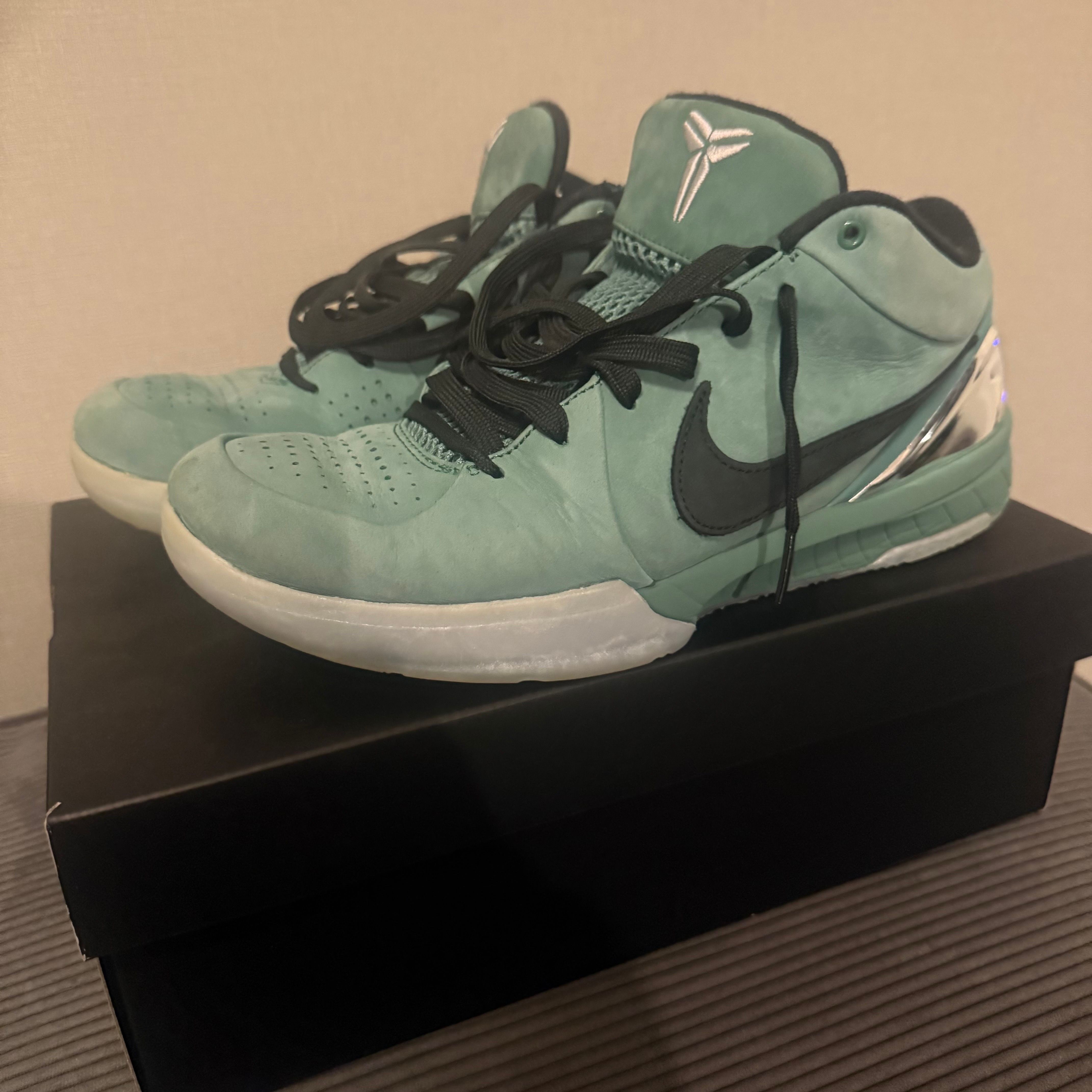Nike Kobe 4 Protro "Girl Dad"