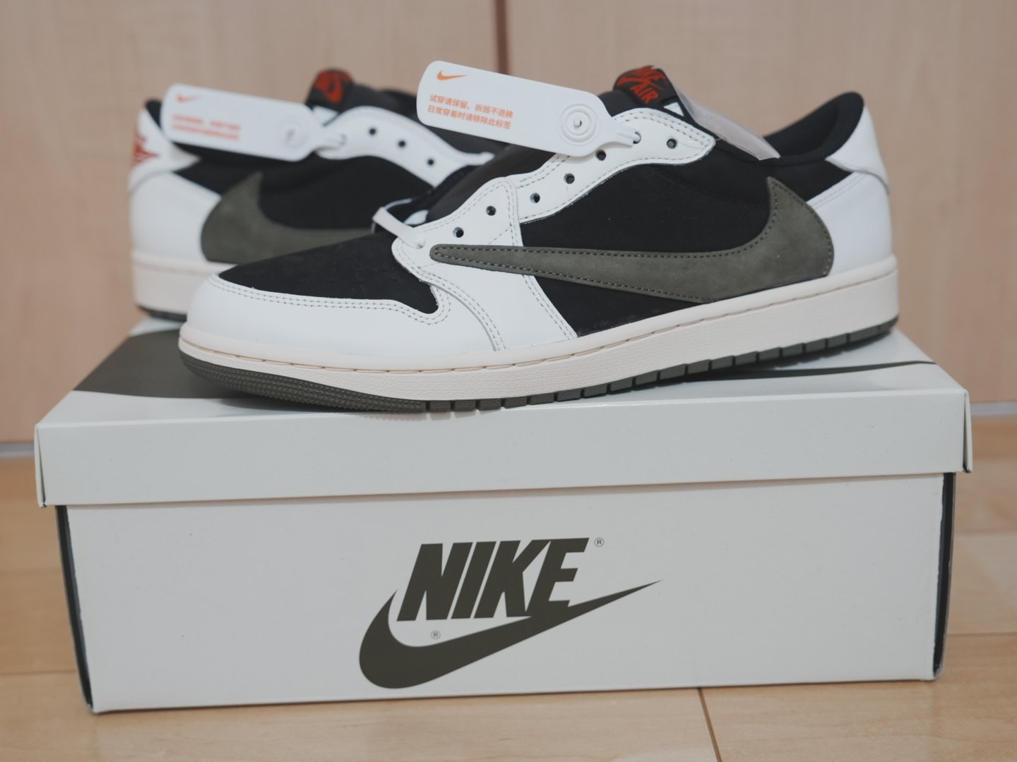 Travis Scott × Nike Women's Air Jordan 1 Low OG "Medium Olive"