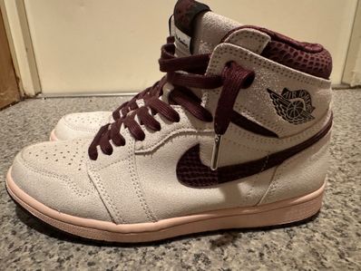 A Ma Maniere × Nike Air Jordan 1 Retro High OG "Sail and Burgundy"
