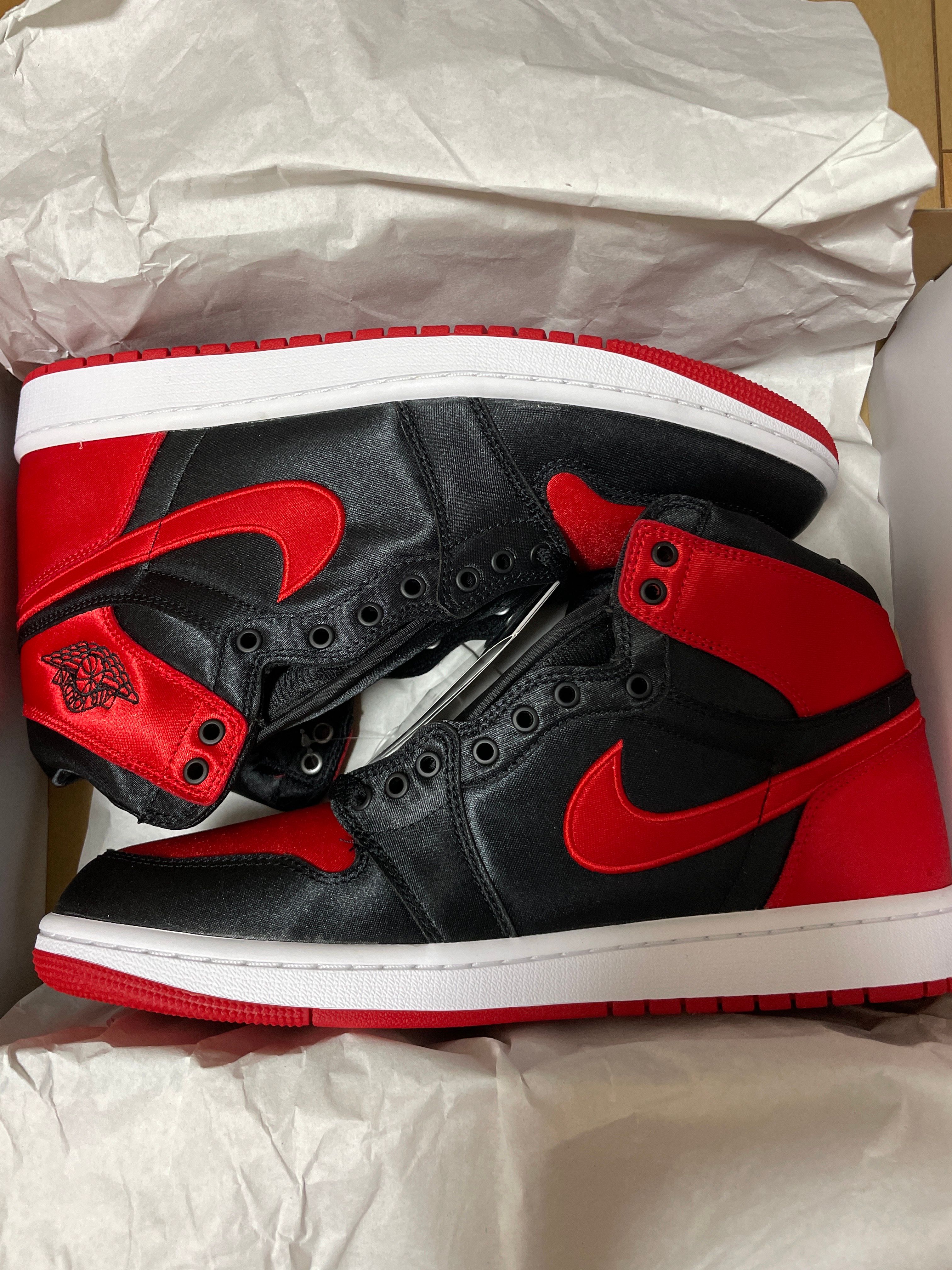 Nike Women's Air Jordan 1 Retro High OG "Satin Bred"
