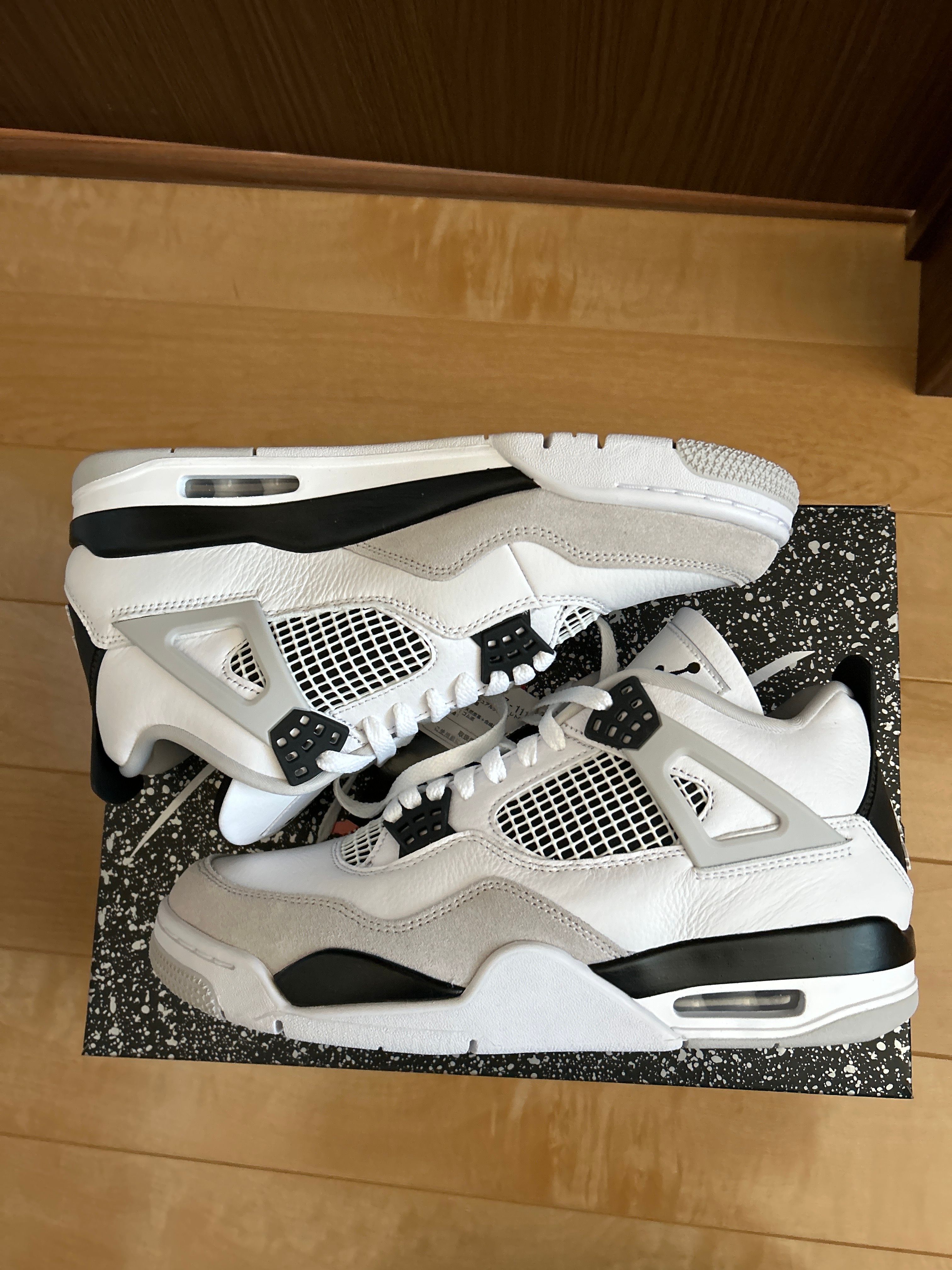 Nike Air Jordan 4 "Military Black"