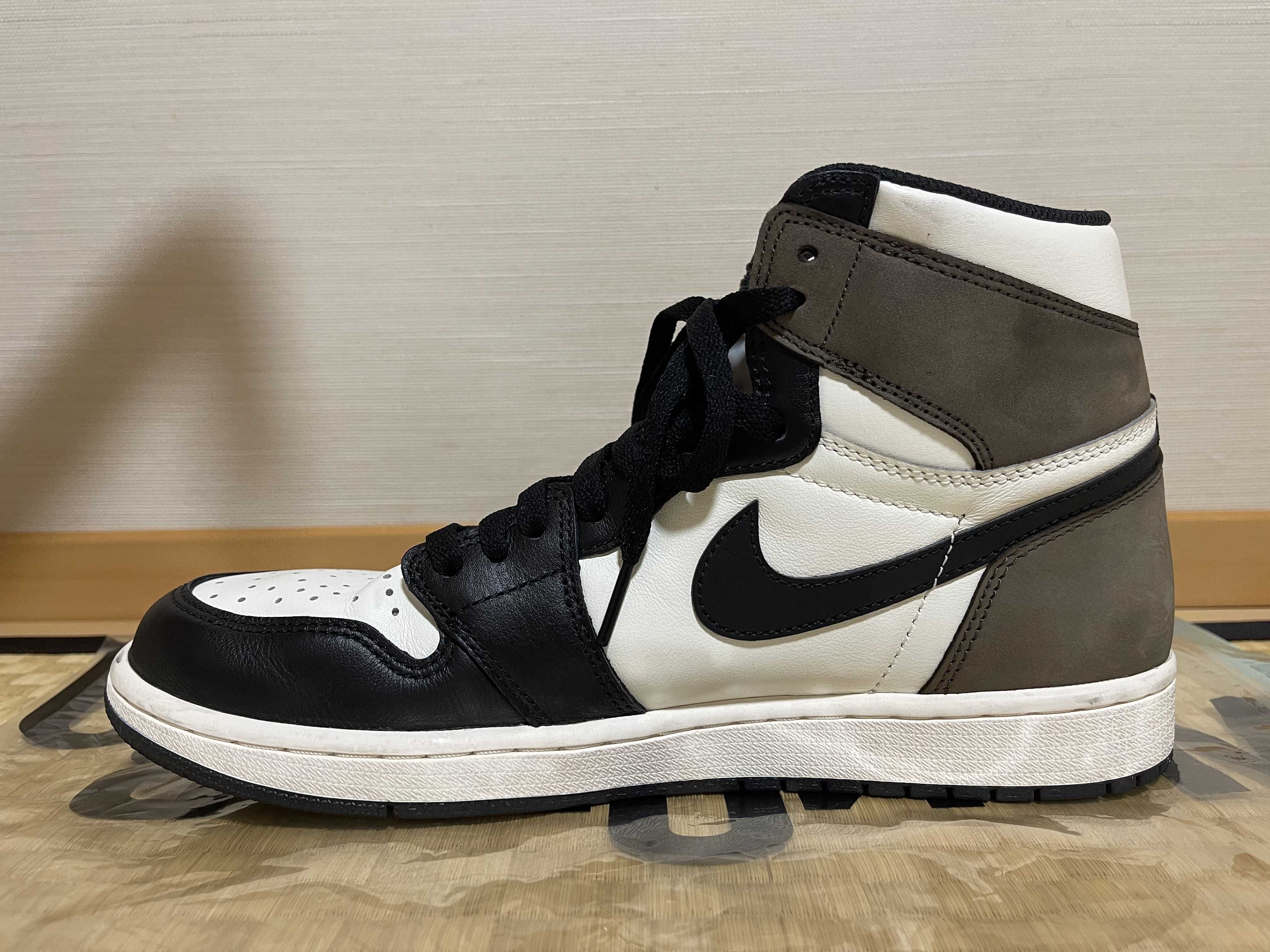 Nike Air Jordan 1 High OG "Sail/Dark Mocha/Black"