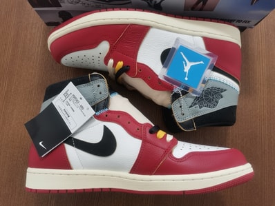 UNION × Nike Air Jordan 1 Retro High OG "Chicago/Shadow"