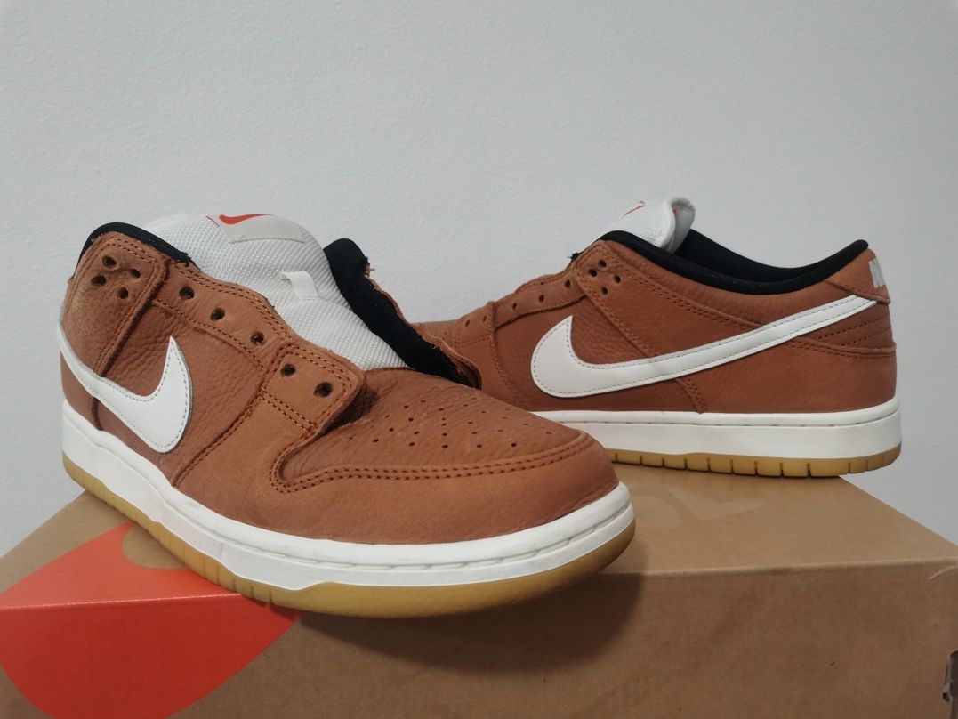 Nike SB Orange Label Dunk Low PRO ISO "Dark Russet"