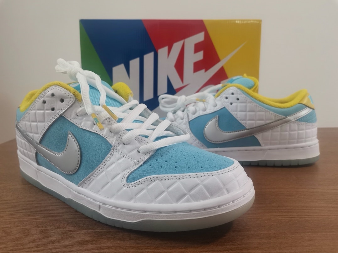FTC × Nike SB Dunk Low 