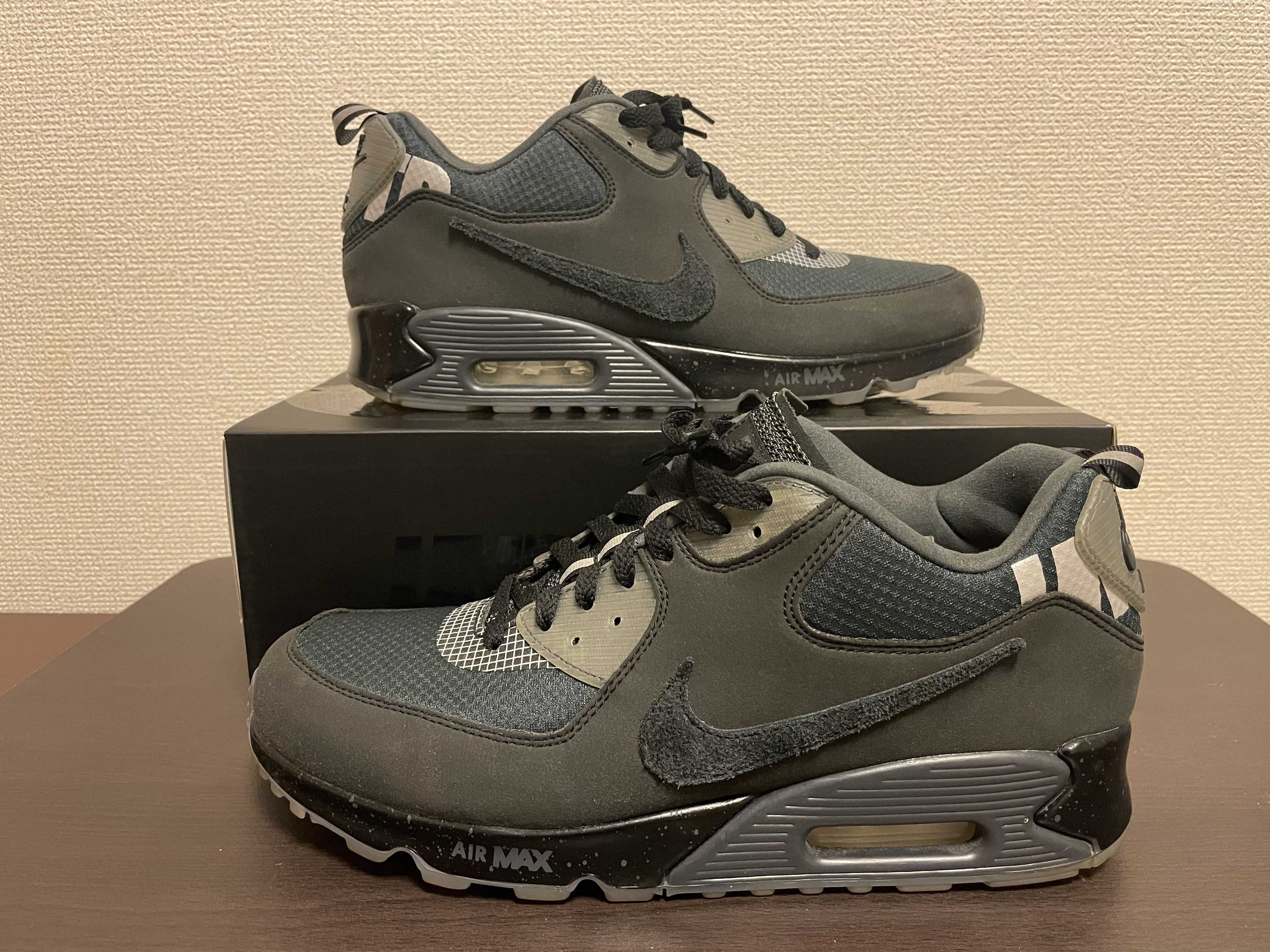 UNDEFEATED × Nike Air Max 90 "Black/Rush Pink"