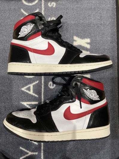 Nike Air Jordan 1 Retro High "Black/White/Sail/Gym Red"