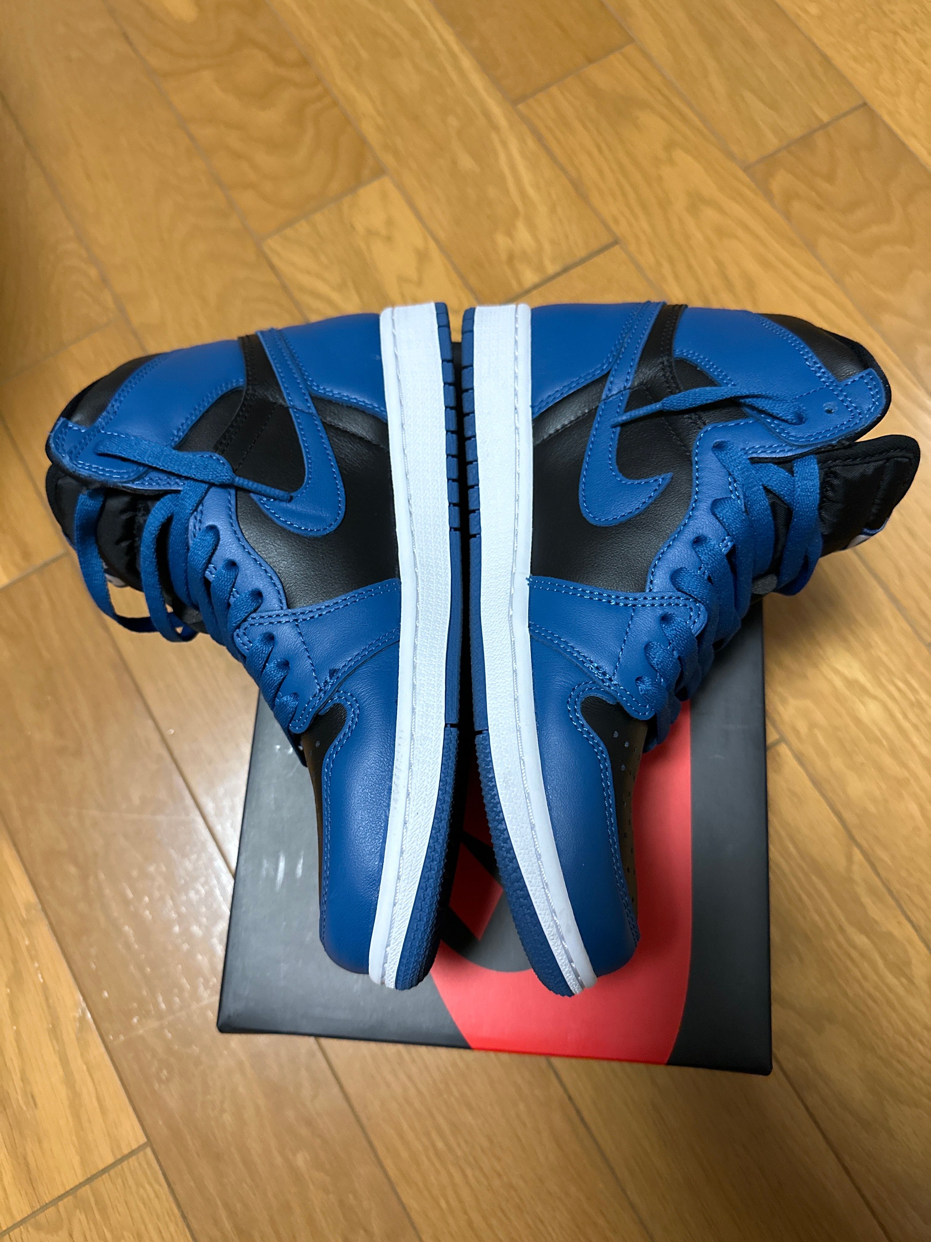 Nike Air Jordan 1 Retro High OG "Dark Marina Blue"