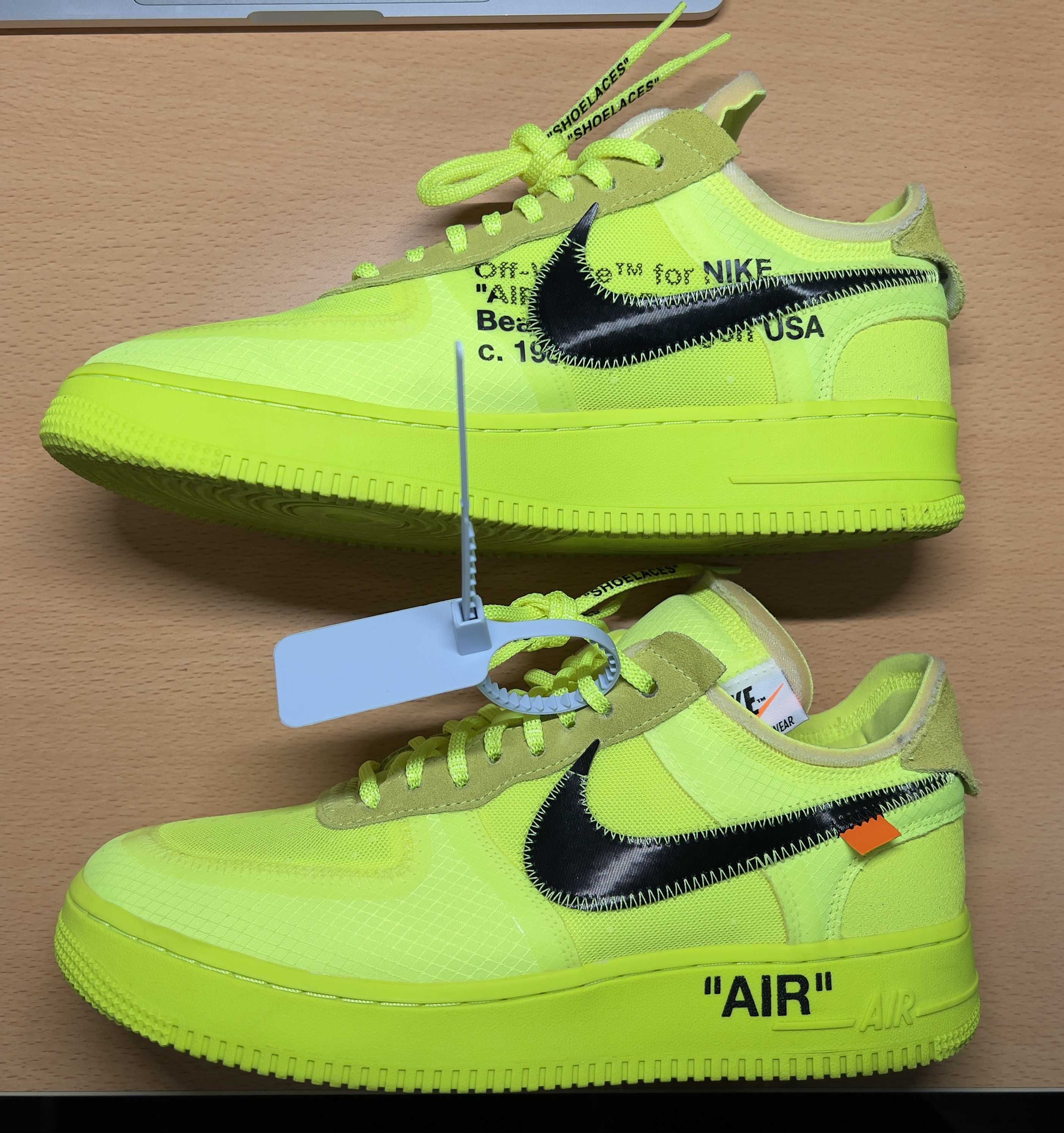 Off-White × Nike Air Force 1 Low "Volt"