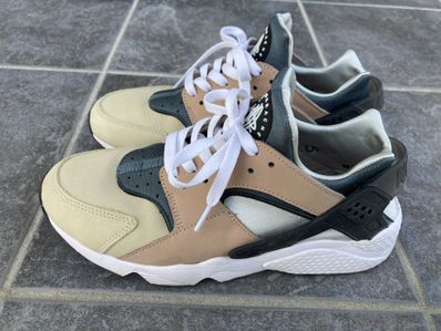 Nike Air Huarache "Escape" (2021)