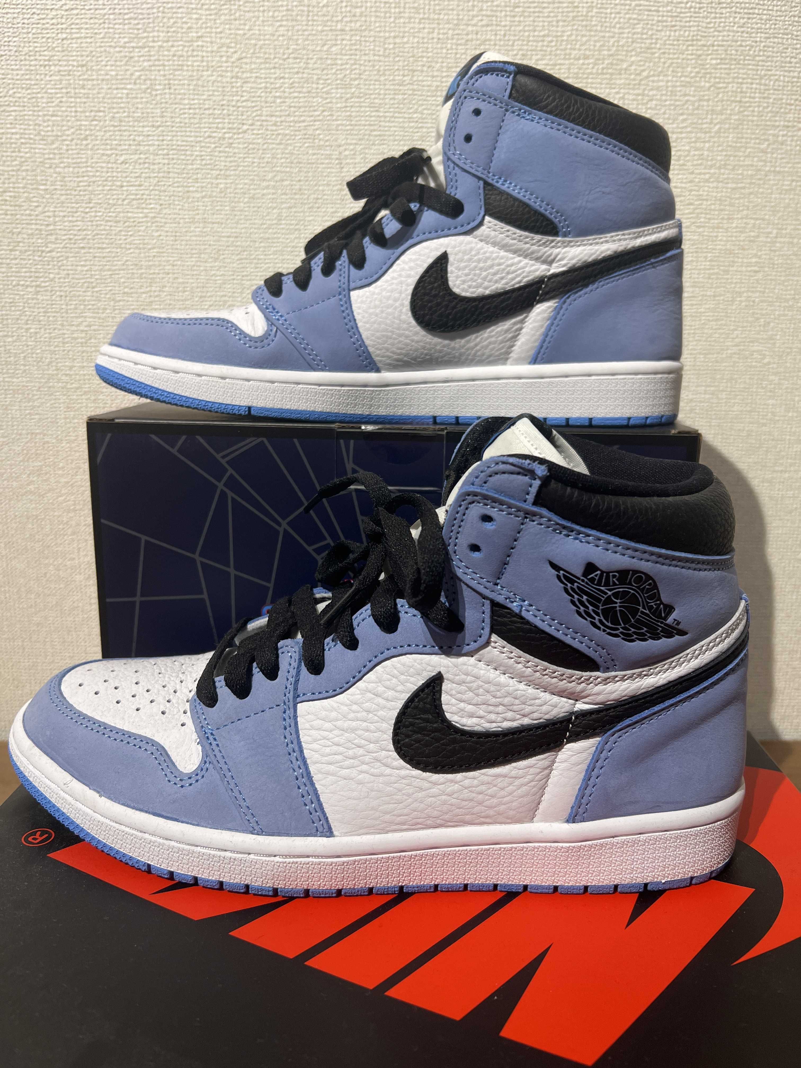 Nike Air Jordan 1 High OG "University Blue"