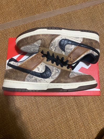 Nike Dunk Low PRM