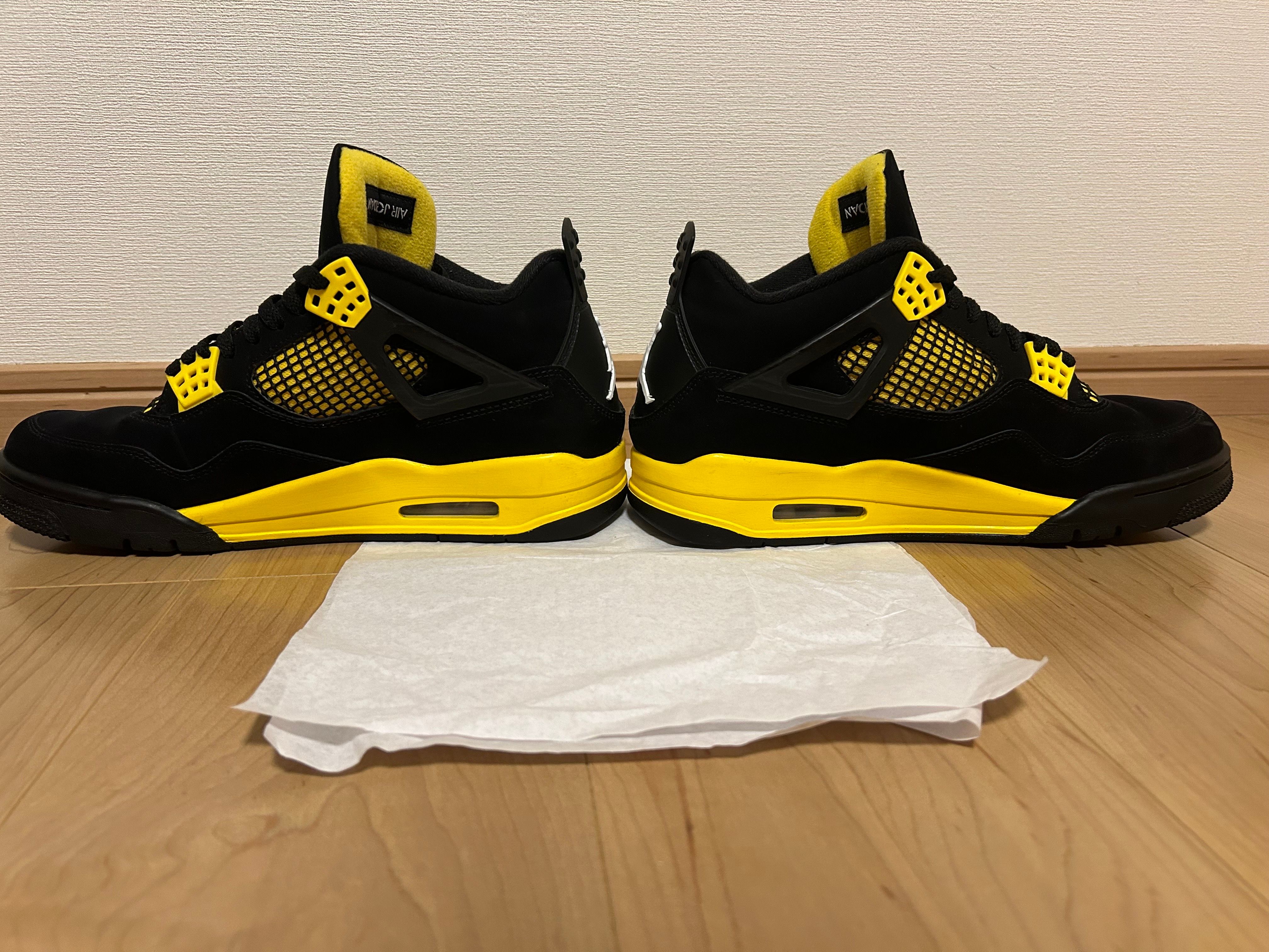 Nike Air Jordan 4 Retro "Thunder"(2023)