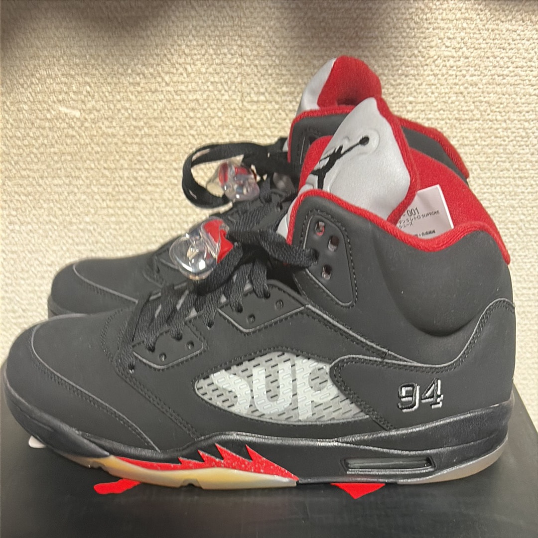 ジョーダン エアジョーダン5 (JORDAN Air Jordan 5) の新作・中古通販