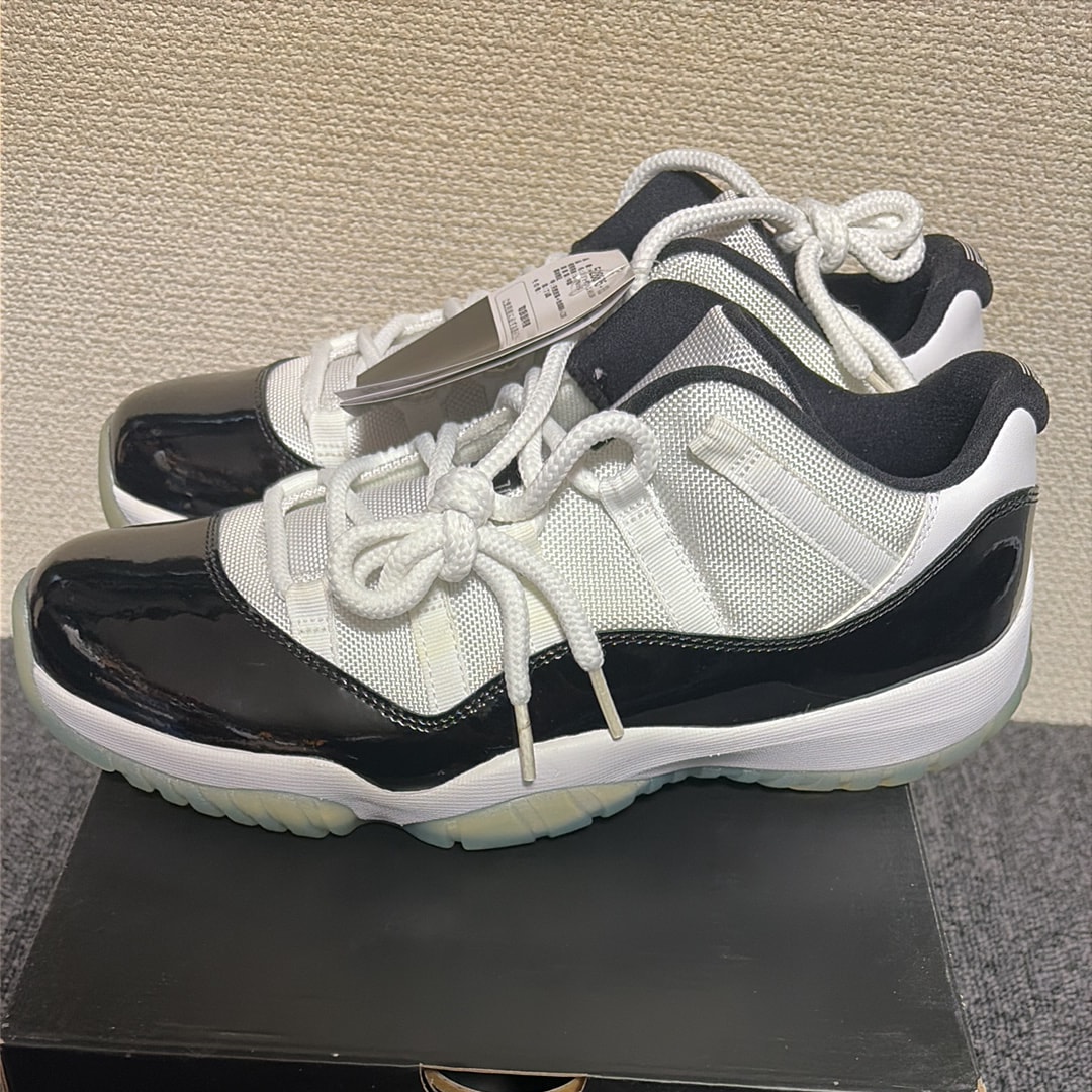 ジョーダン エアジョーダン11 (JORDAN Air Jordan 11) の新作・中古