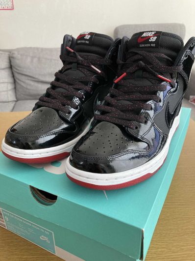 Nike SB Dunk High "Bred"