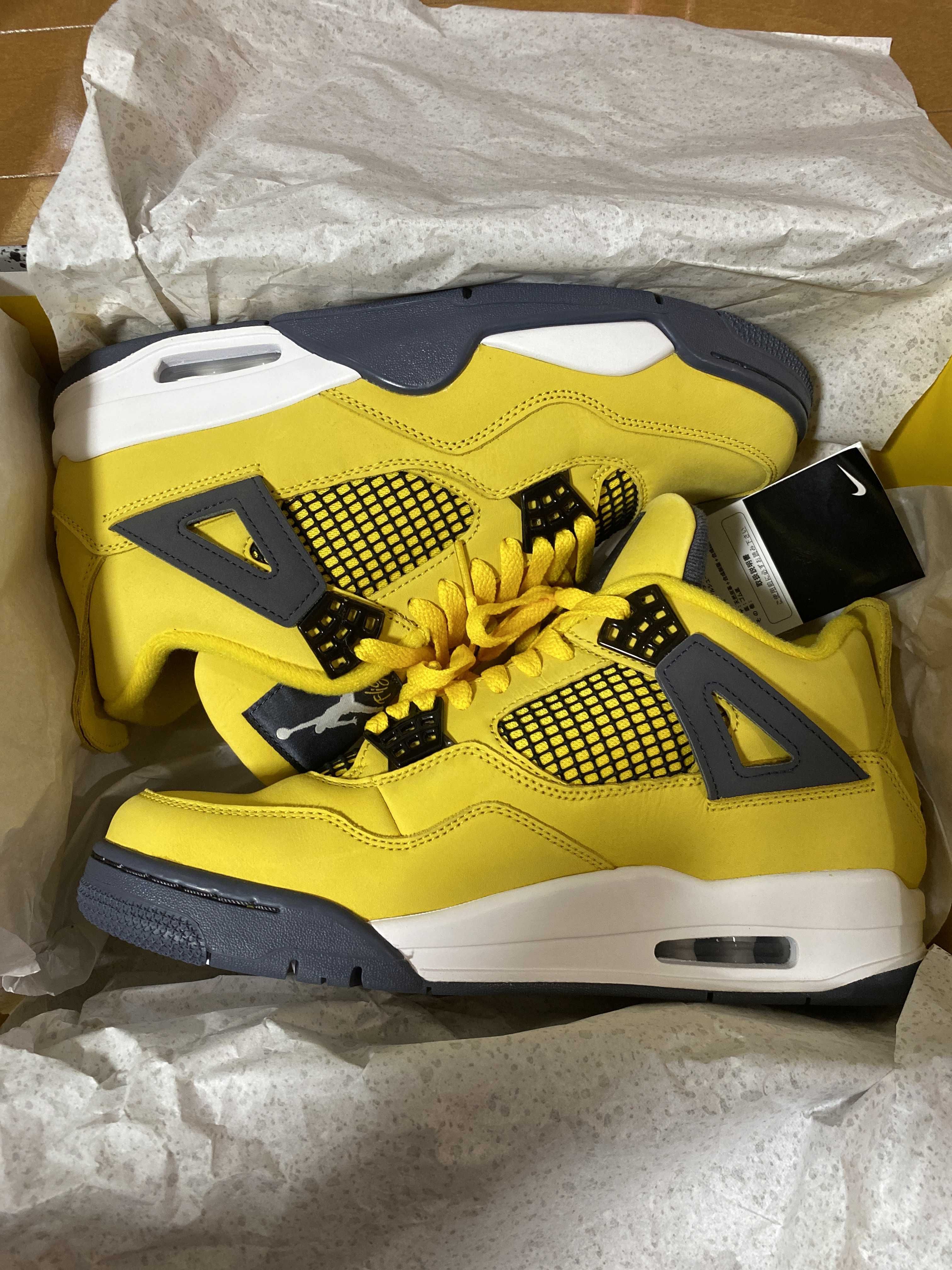 Nike Air Jordan 4 "Tour Yellow"