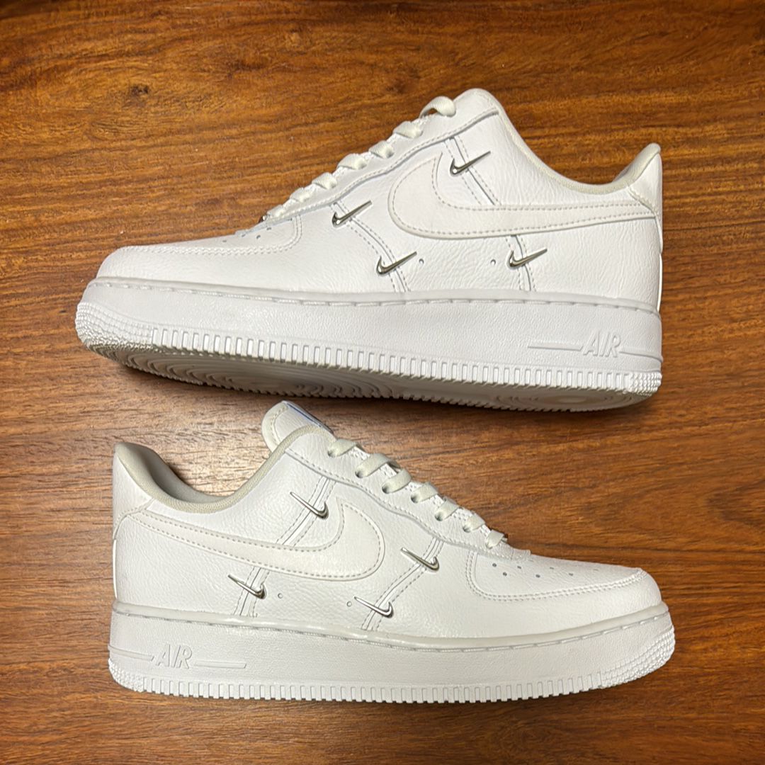 Nike Women's Air Force 1 Low ’07 LX "Sisterhood" CHROME LUEX