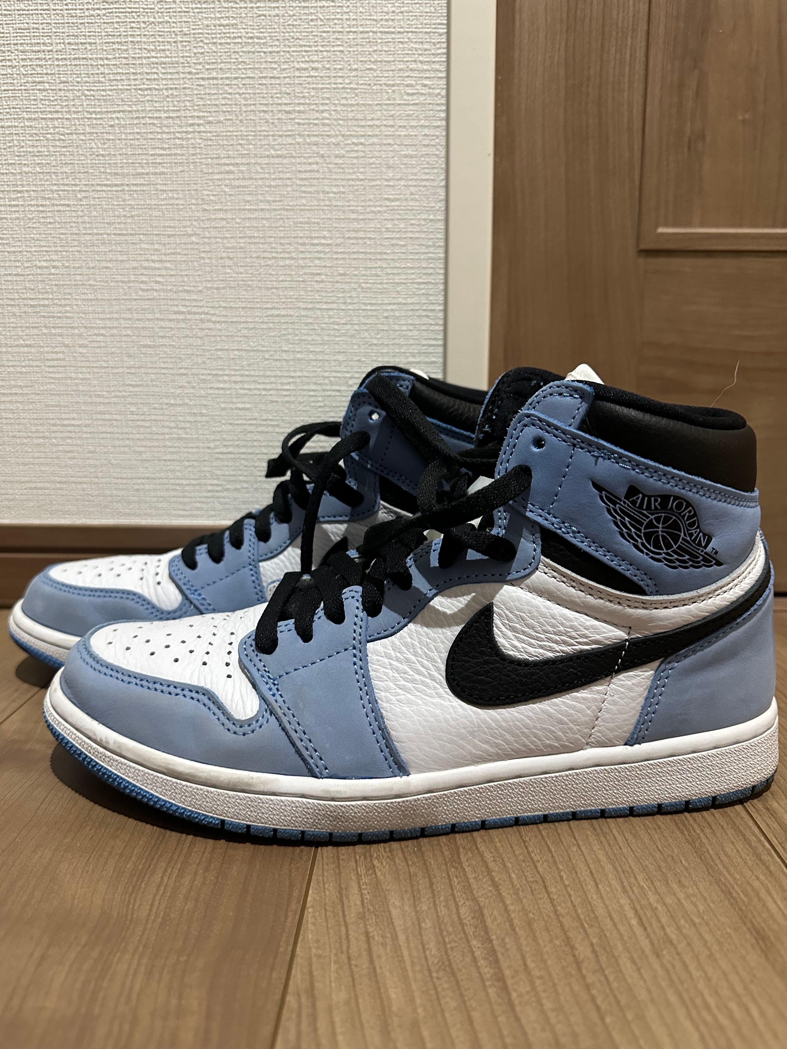 Nike Air Jordan 1 High OG "University Blue"