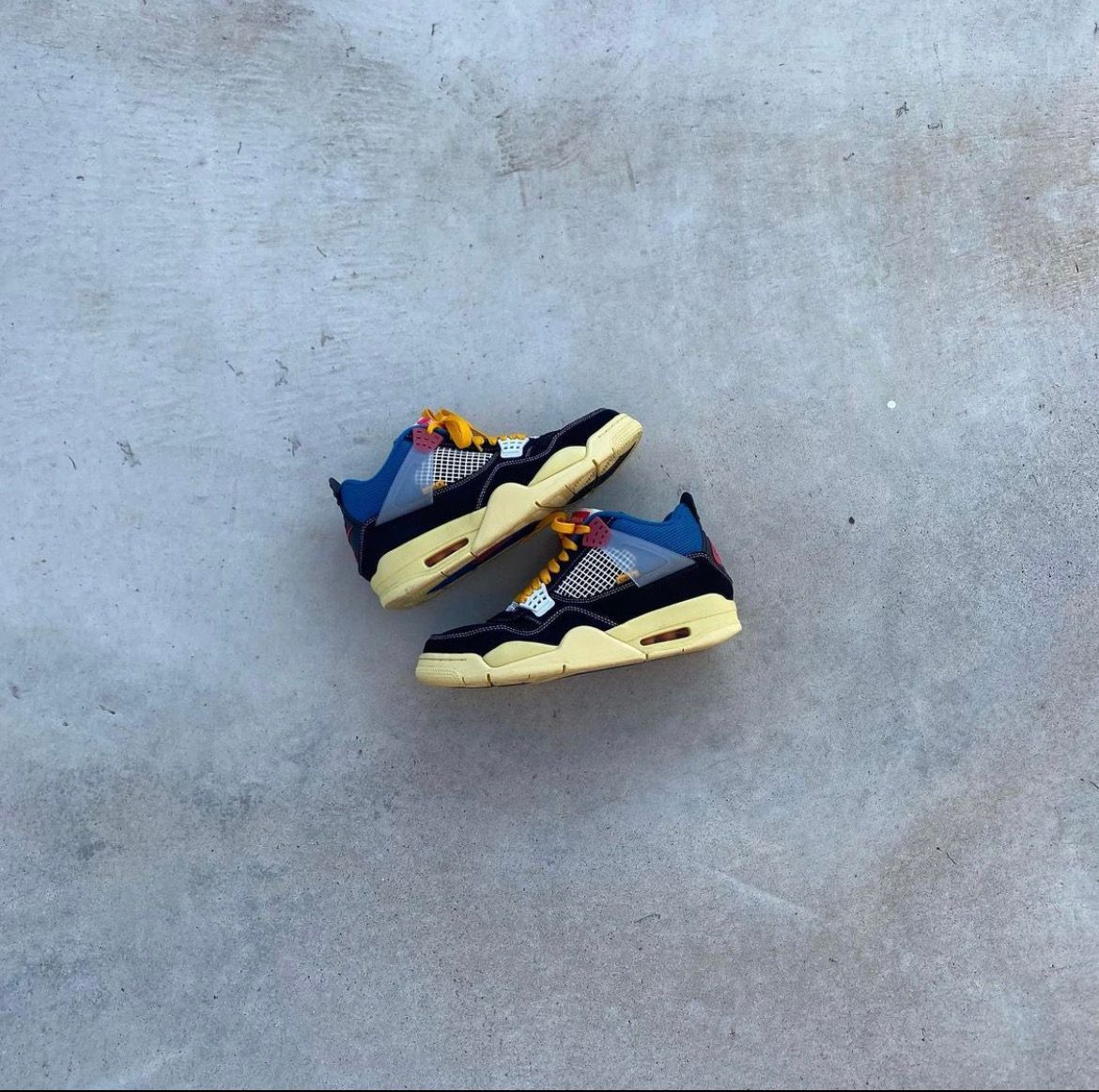 UNION × NIKE AIR JORDAN 4 "OFF NOIR"